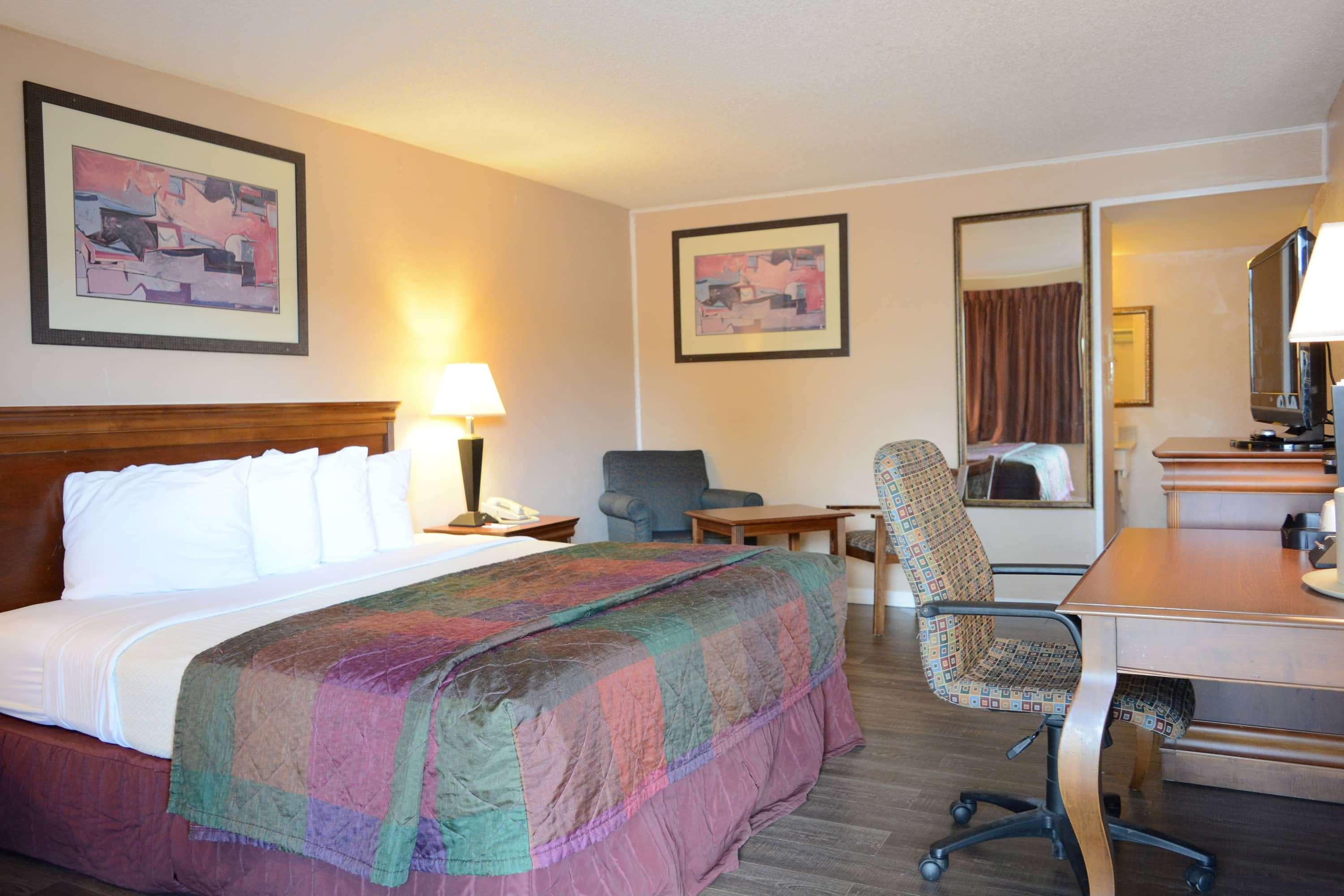 Travelodge By Wyndham Trinidad Eksteriør billede
